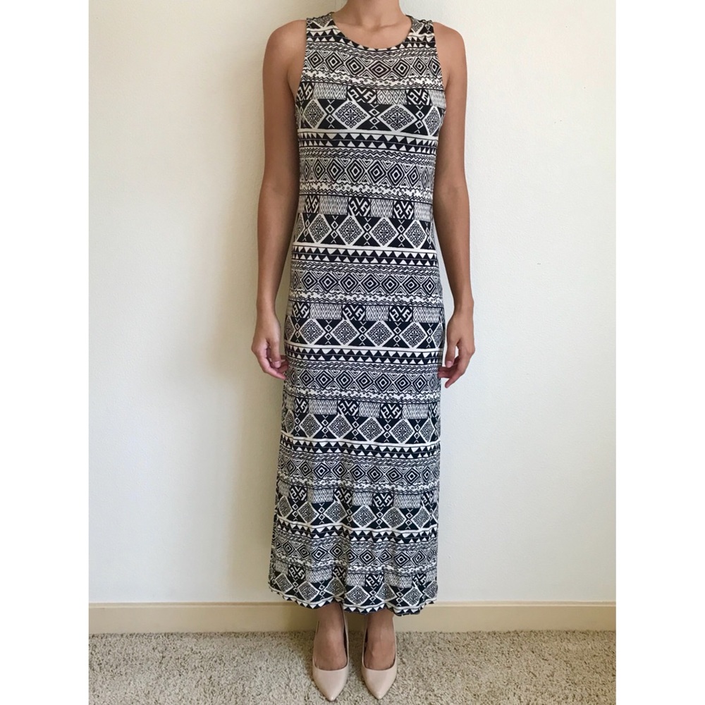 Forever 21 Long Black & White Dress